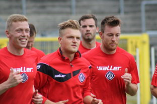 开云体育登录-英超比赛中防守动作的生物力学分析及训练改进，英超最佳防守队员