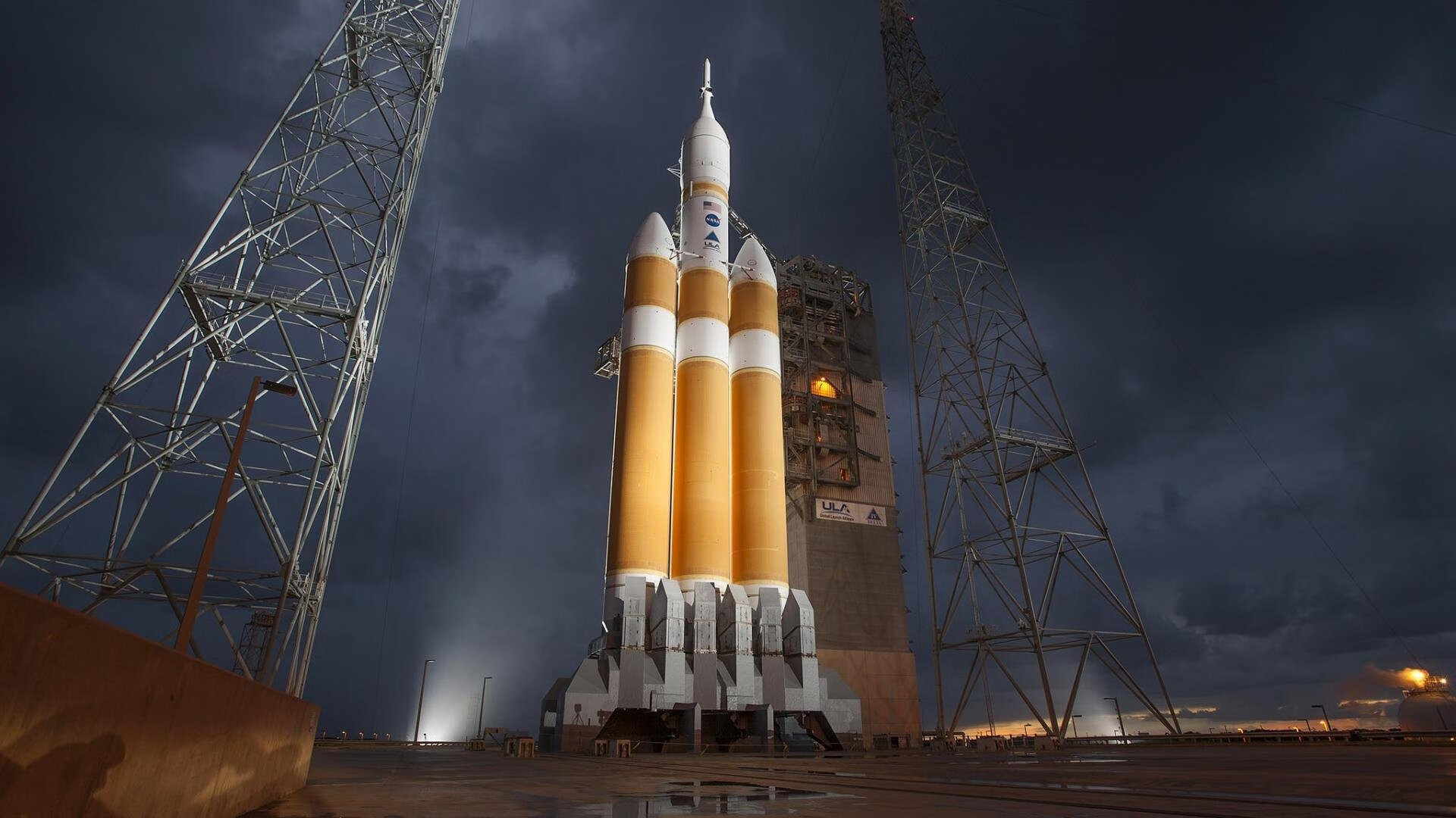 多维度分析揭示球队上半赛季成绩波动的真实原因,季后赛半场得分