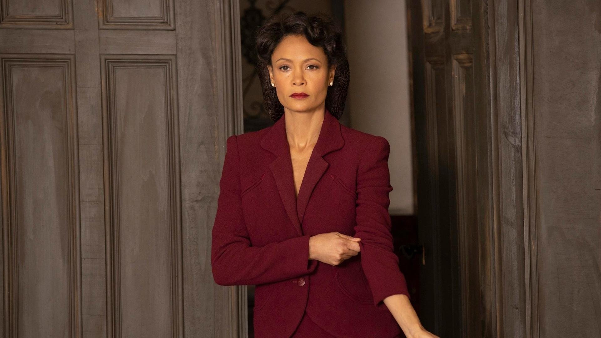 安东·李恩：全黑队中场的“控制塔”，稳定场上节奏，指引进攻方向